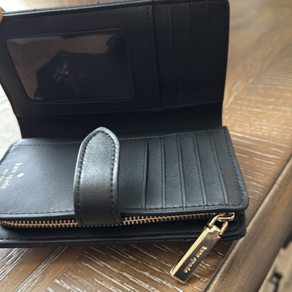 Kate Spade Quilted Wallet - Picture 3 of 3